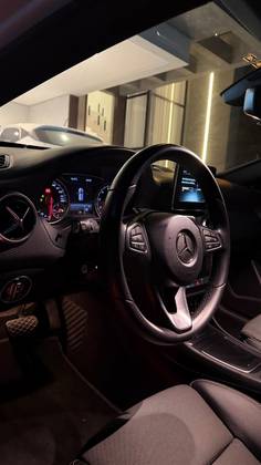 MERCEDES-BENZ A 200 1.6 CGI FLEX 7G-DCT